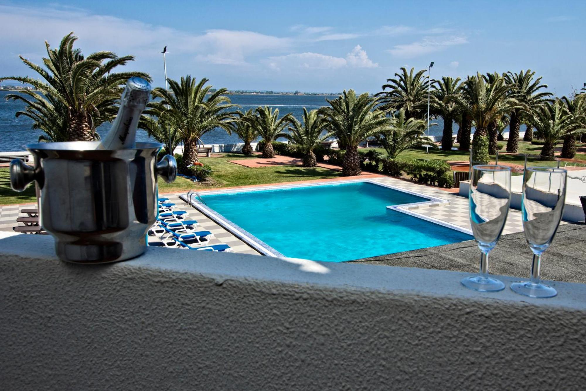 Riabela Inn Torreira Rum bild